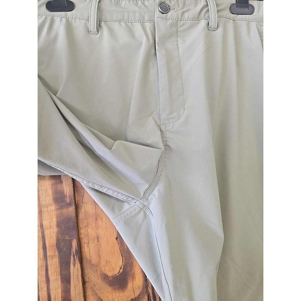 Free Fly Men's Shorts Breeze Khaki Tan Chino Performance Active, Size 38 - Picture 3 of 10